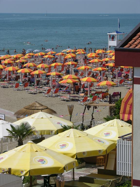 Hotel Righetto Fronte Mare Каваллино Экстерьер фото