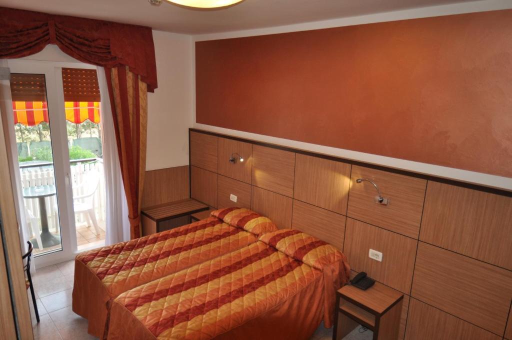 Hotel Righetto Fronte Mare Каваллино Номер фото