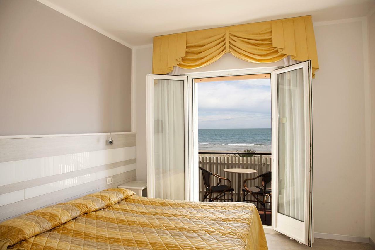 Hotel Righetto Fronte Mare Каваллино Экстерьер фото